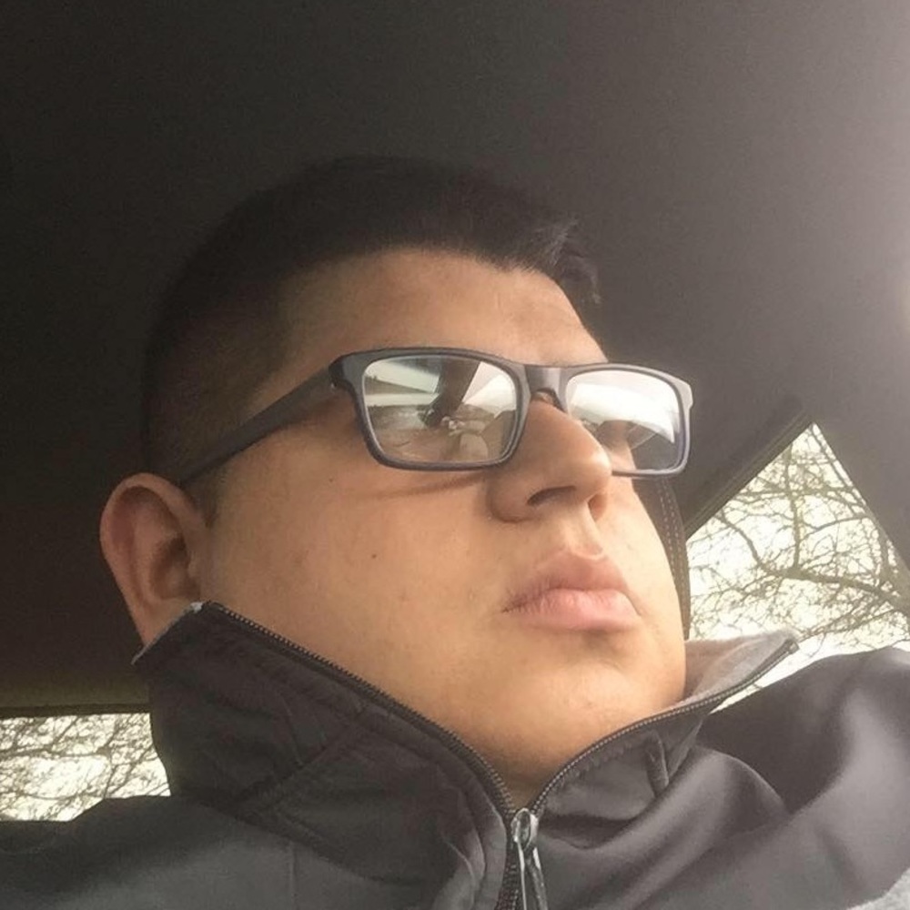 Meet your Posher, Ismael